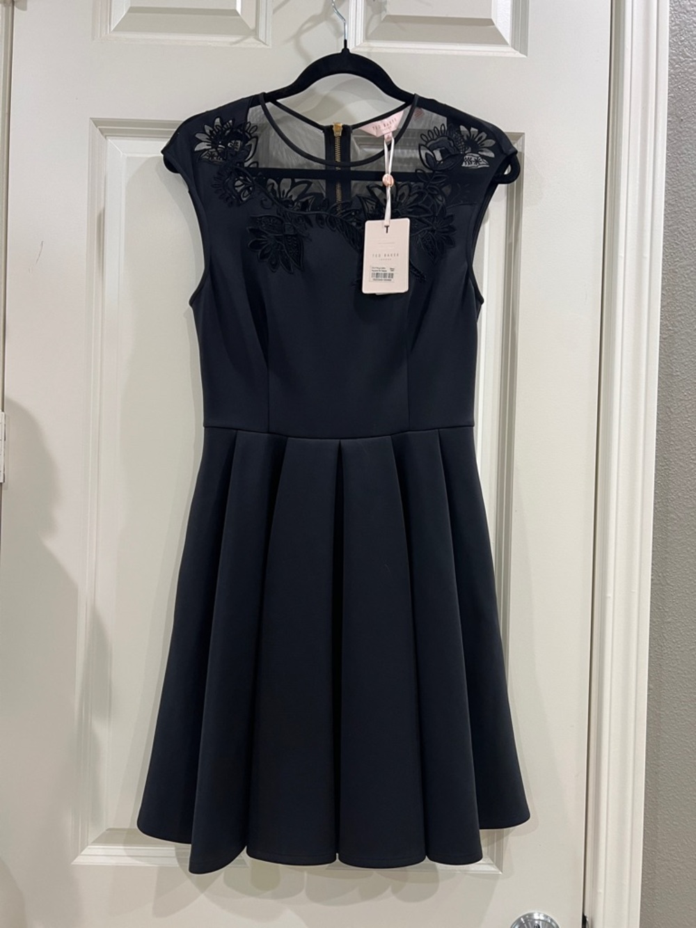 Ted Baker Dollii embroidered cut out dress size 2